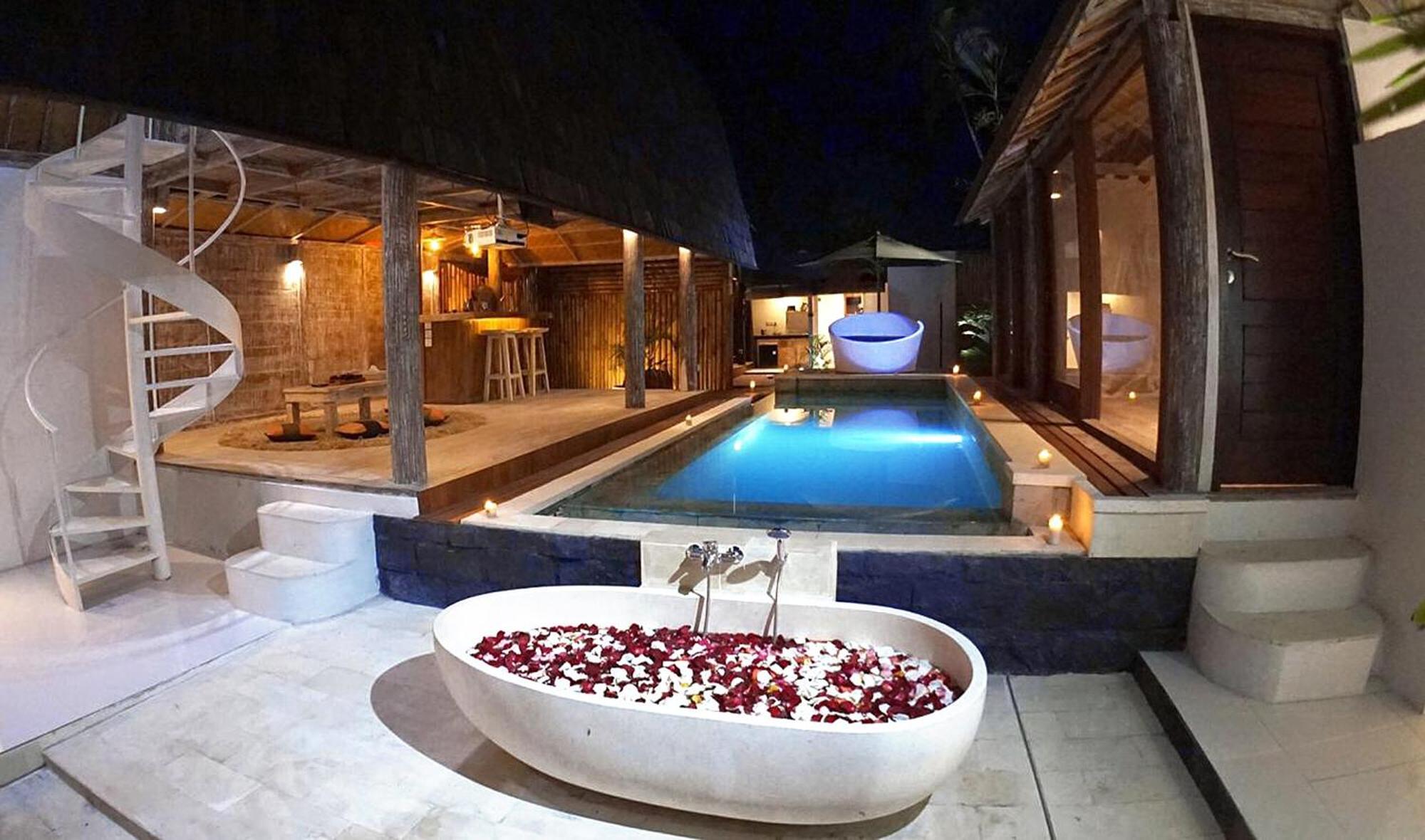 Grand Biue Villa *